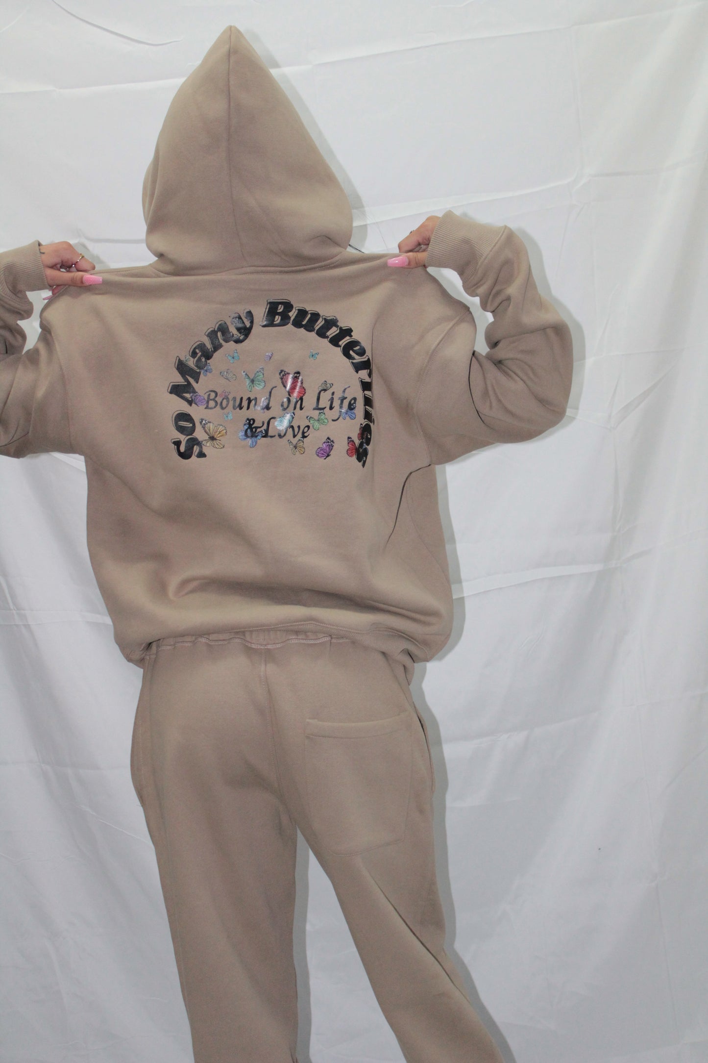(Beige) So Many Butterflies Heavyweight Sweatsuit